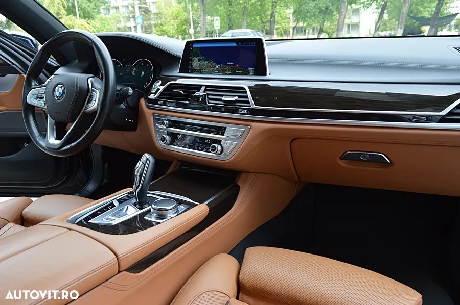 BMW Seria 7 730d xDrive Edition Exclusive - 16