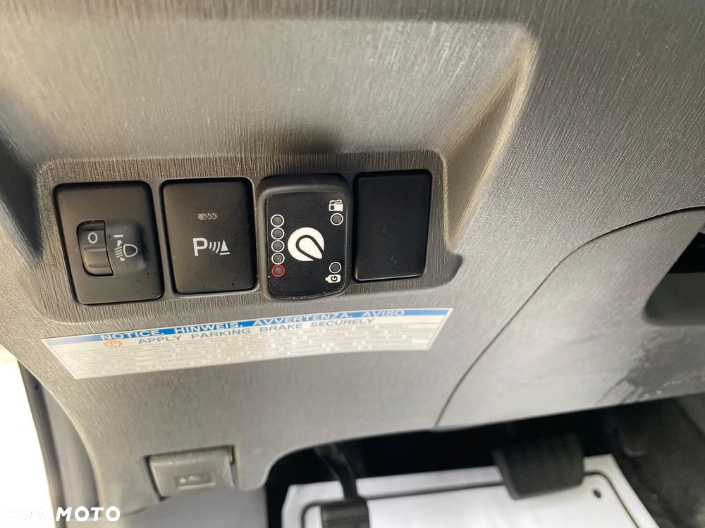 Toyota Prius+ 1.8 HSD Prestige PCS - 31