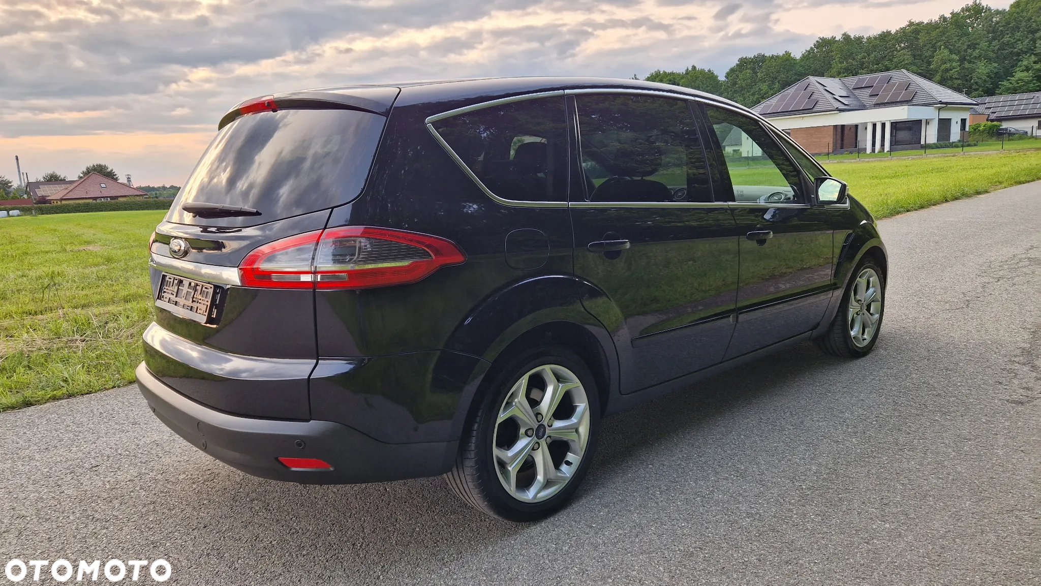Ford S-Max 2.0 TDCi DPF Titanium - 4