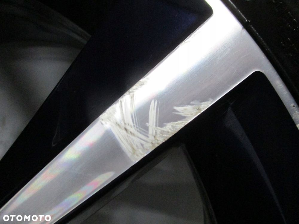 Koła felgi opony VW T-ROC 2GA R17 7MM - 5