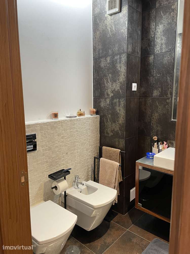Arrendo quarto com wc privado, apartamento T2, no Infantado, em Loures - Grande imagem: 5/9