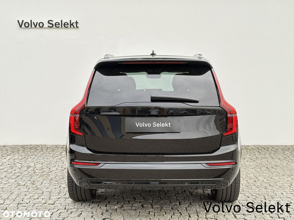 Volvo XC 90 - 8