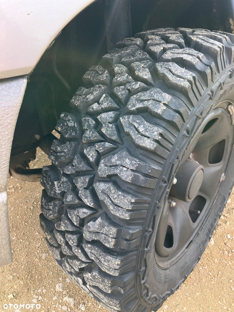 Suzuki Grand Vitara 2.0 - 8