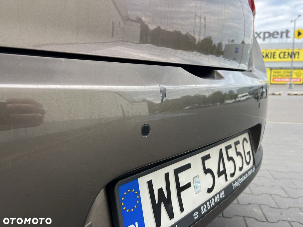 Kia Ceed - 10
