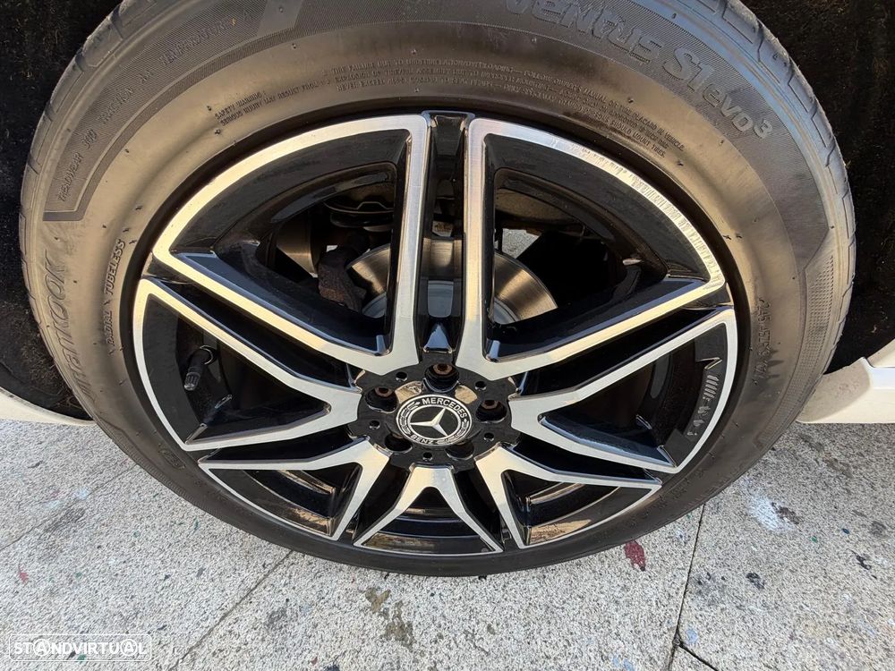 Mercedes-Benz V 250 d Longo - 16