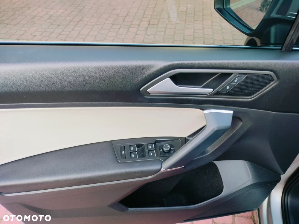 Volkswagen Tiguan Allspace - 11