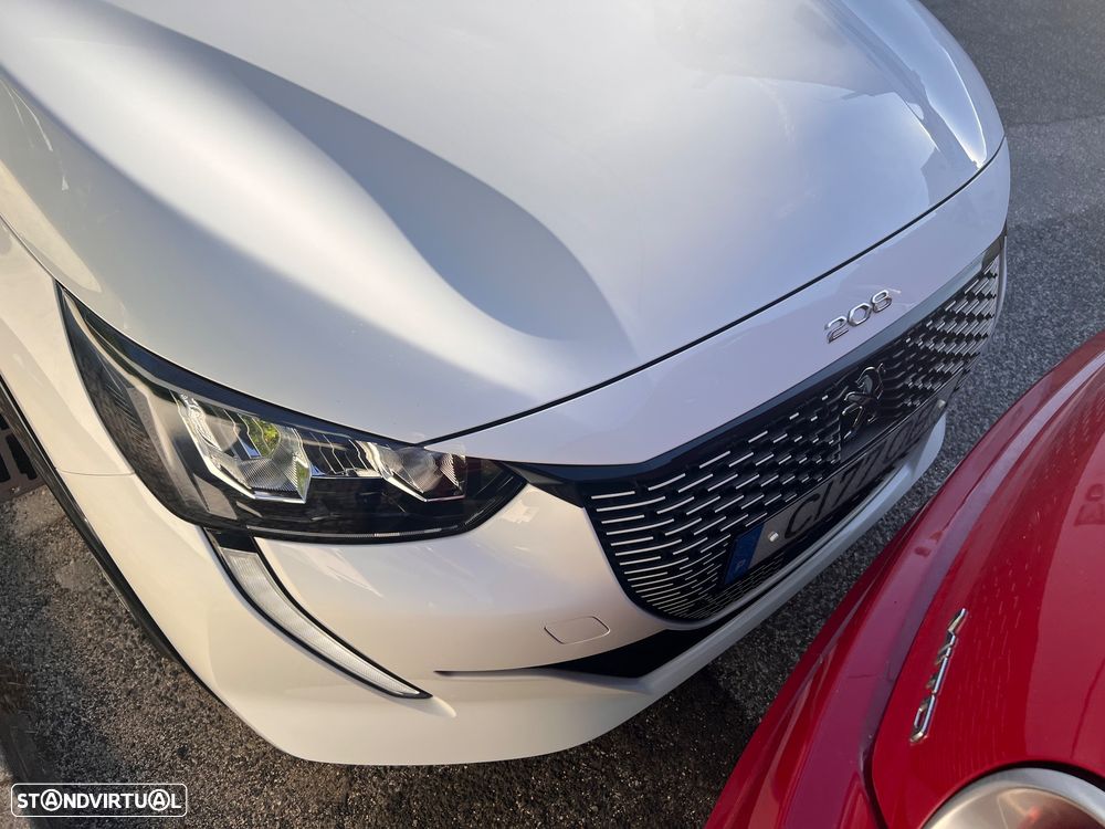 Peugeot e-208 Active - 5