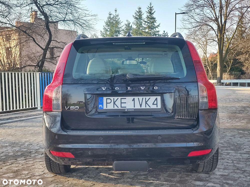 Volvo V50 DPF DRIVe Momentum - 14