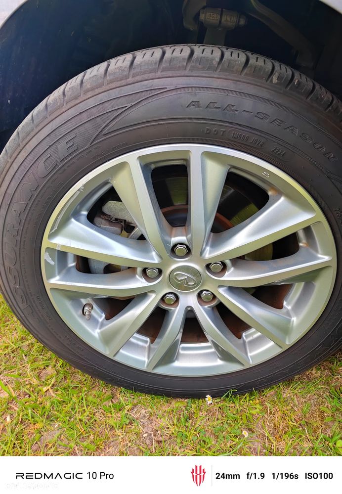Infiniti Q50 - 30