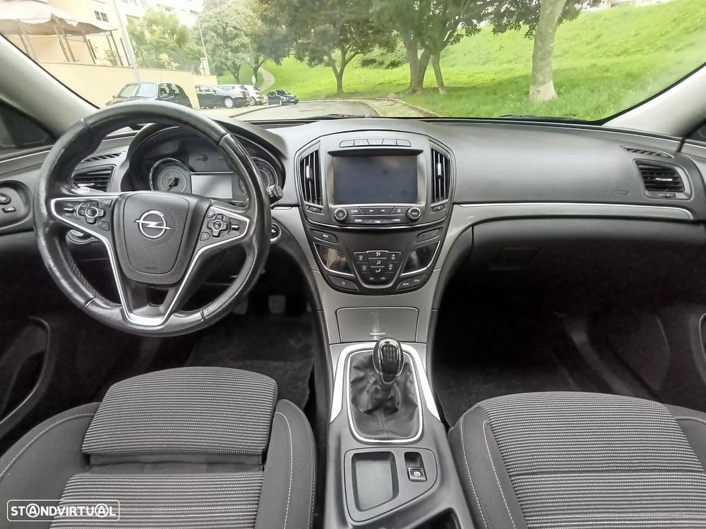 Opel Insignia Sports Tourer 2.0 CDTi Cosmo S/S J17 - 30