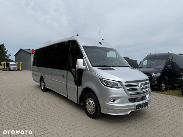 Mercedes-Benz Sprinter 519 Tourist Line 24 miejsca | Dostępny od ręki
