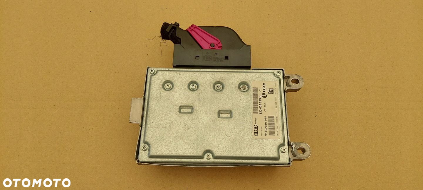 WZMACNIACZ RADIA AUDI TT 8J 8J0035223B K20 - 2