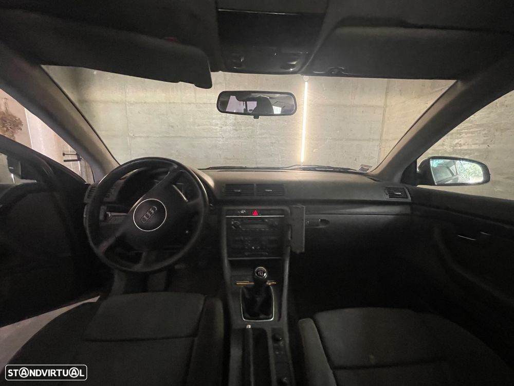 Audi A4 Avant 1.9 TDI - 4