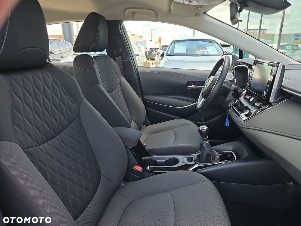 Toyota Corolla 1.5 Comfort - 10