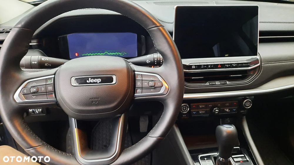 Jeep Compass - 11