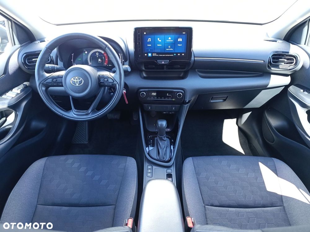 Toyota Yaris Hybrid 1.5 Style - 11