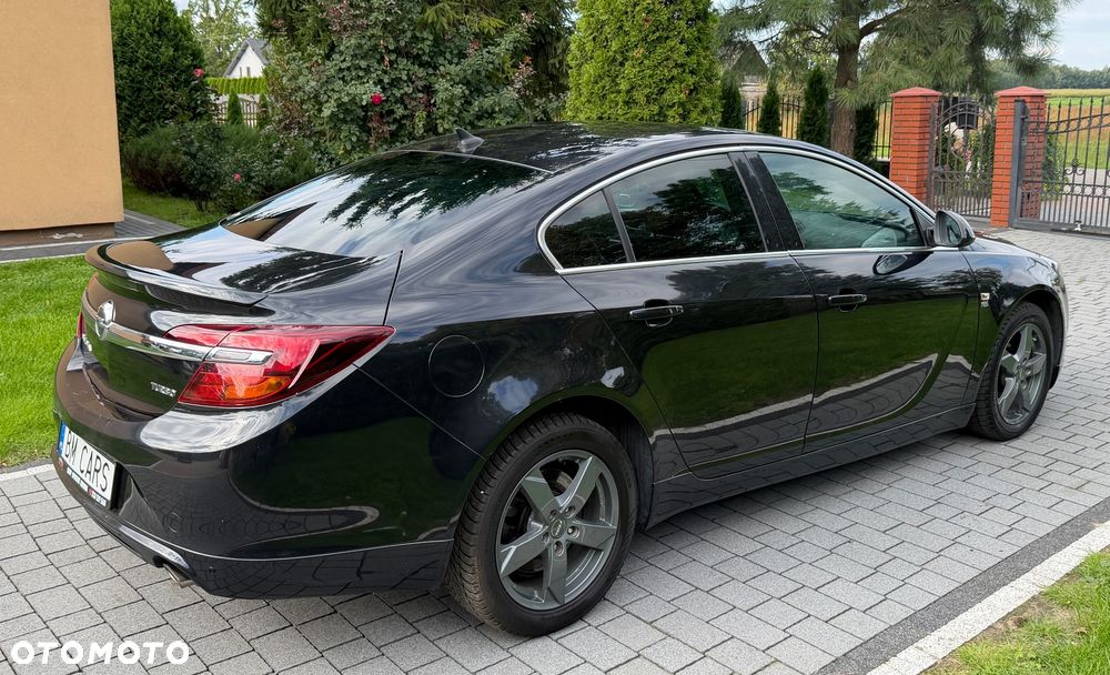 Opel Insignia 2.0 T Cosmo S&S - 17