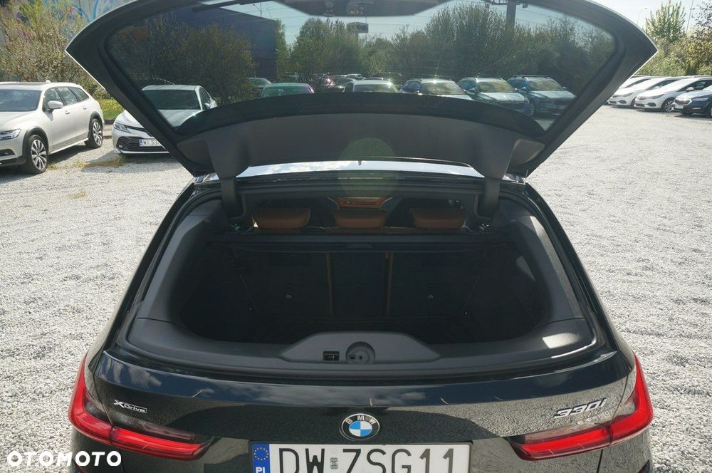 BMW Seria 3 - 33