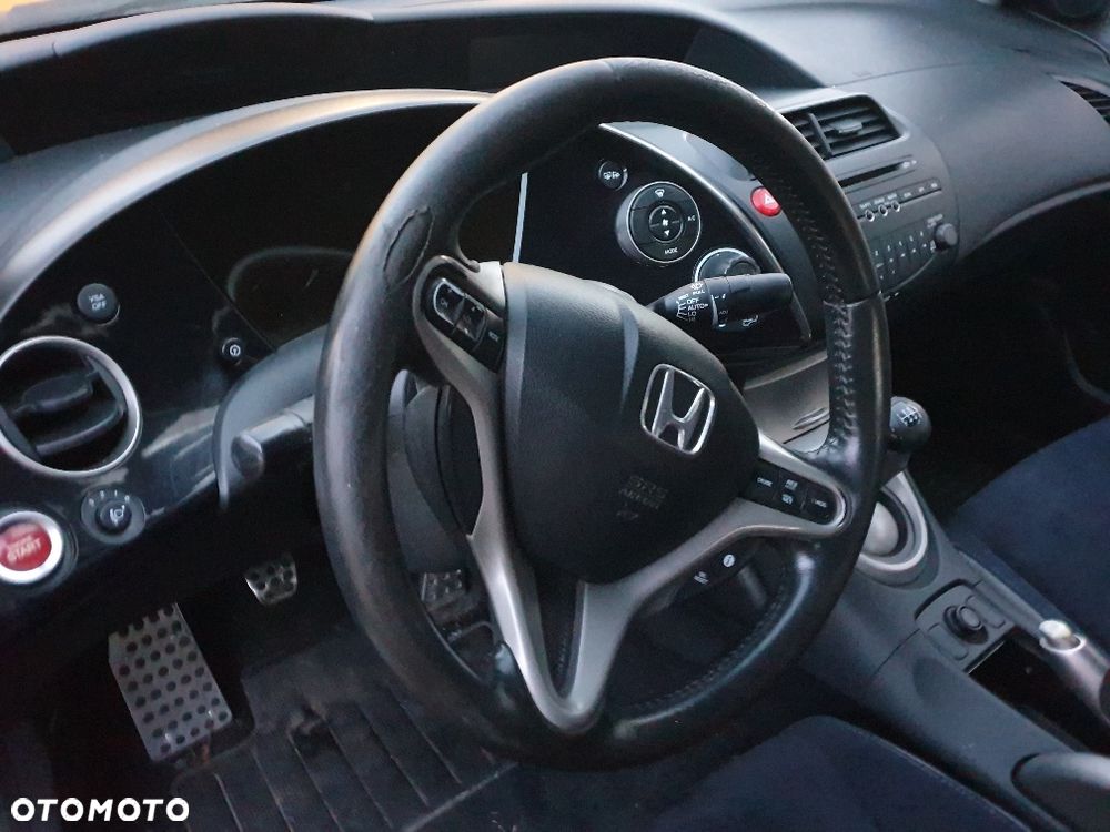 HONDA CIVIC - 1,8 - 2008r - na części - wyrejestrowany - 8