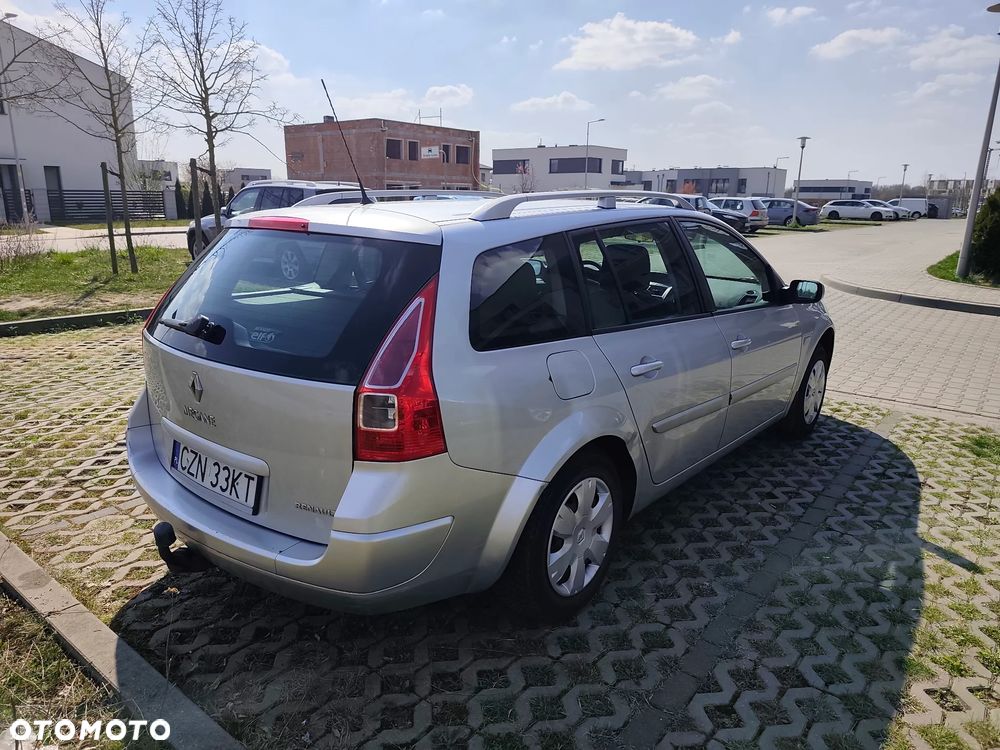 Renault Megane 1.6 16V Generation - 5