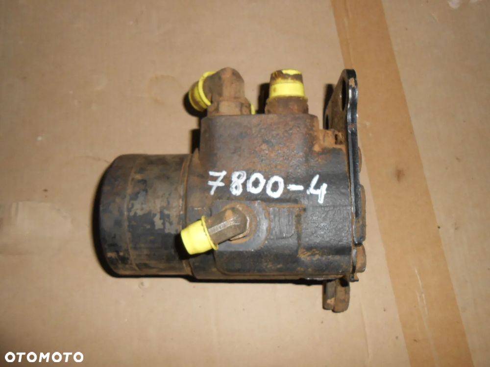 Orbitrol RE34138 John Deere 7800 - 1