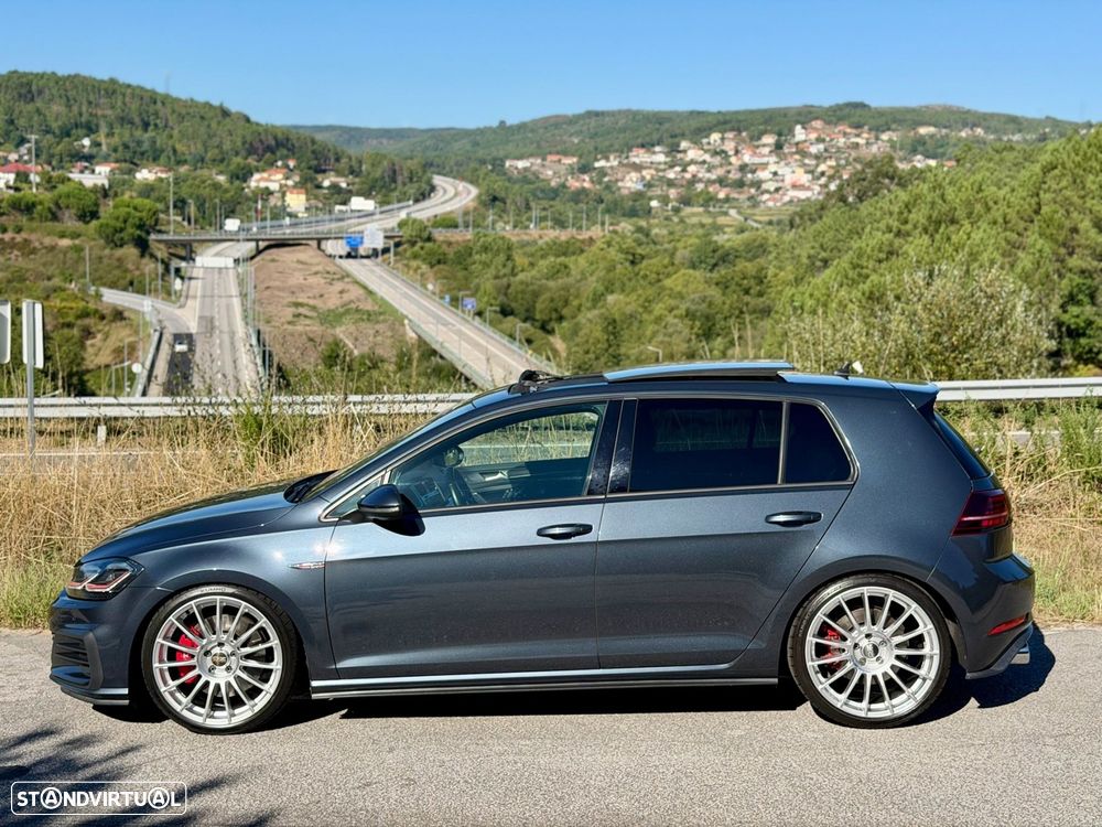 Volkswagen Golf 2.0 TSI GTI DSG Performance — fotografia 11