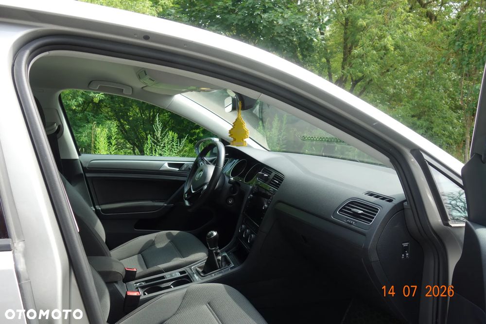 Volkswagen Golf 1.4 TSI BMT Comfortline - 16