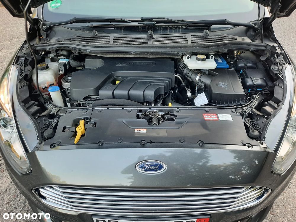 Ford S-Max 2.0 TDCi Titanium PowerShift - 28