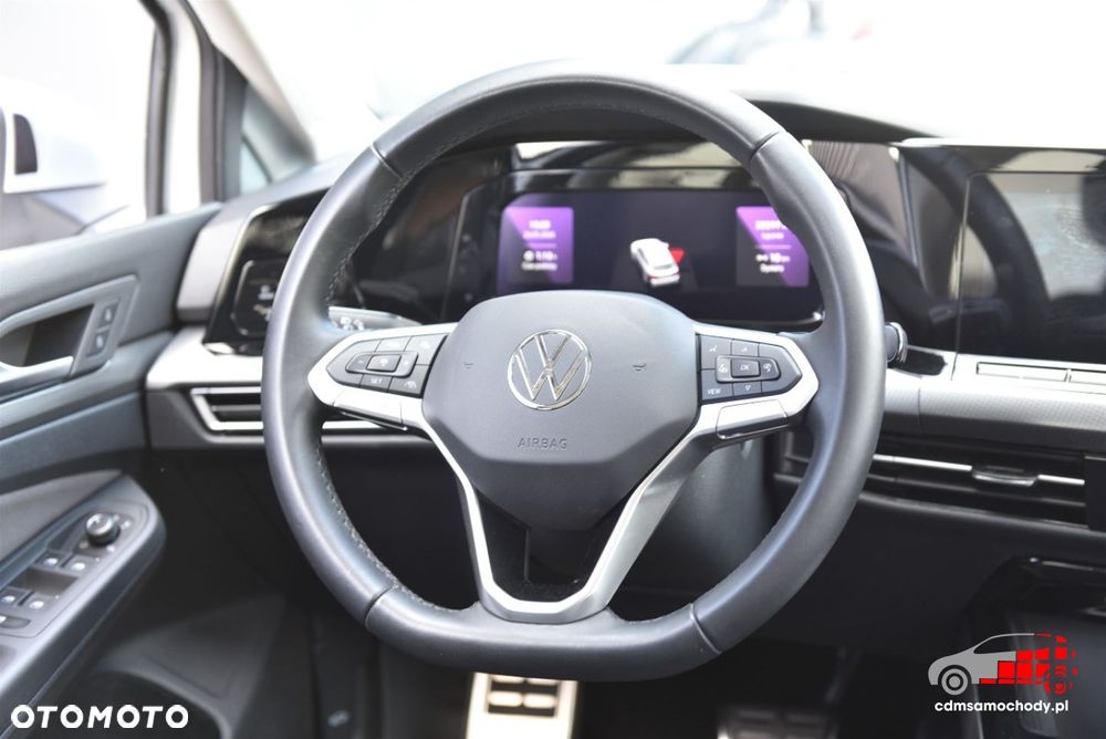 Volkswagen Golf - 23