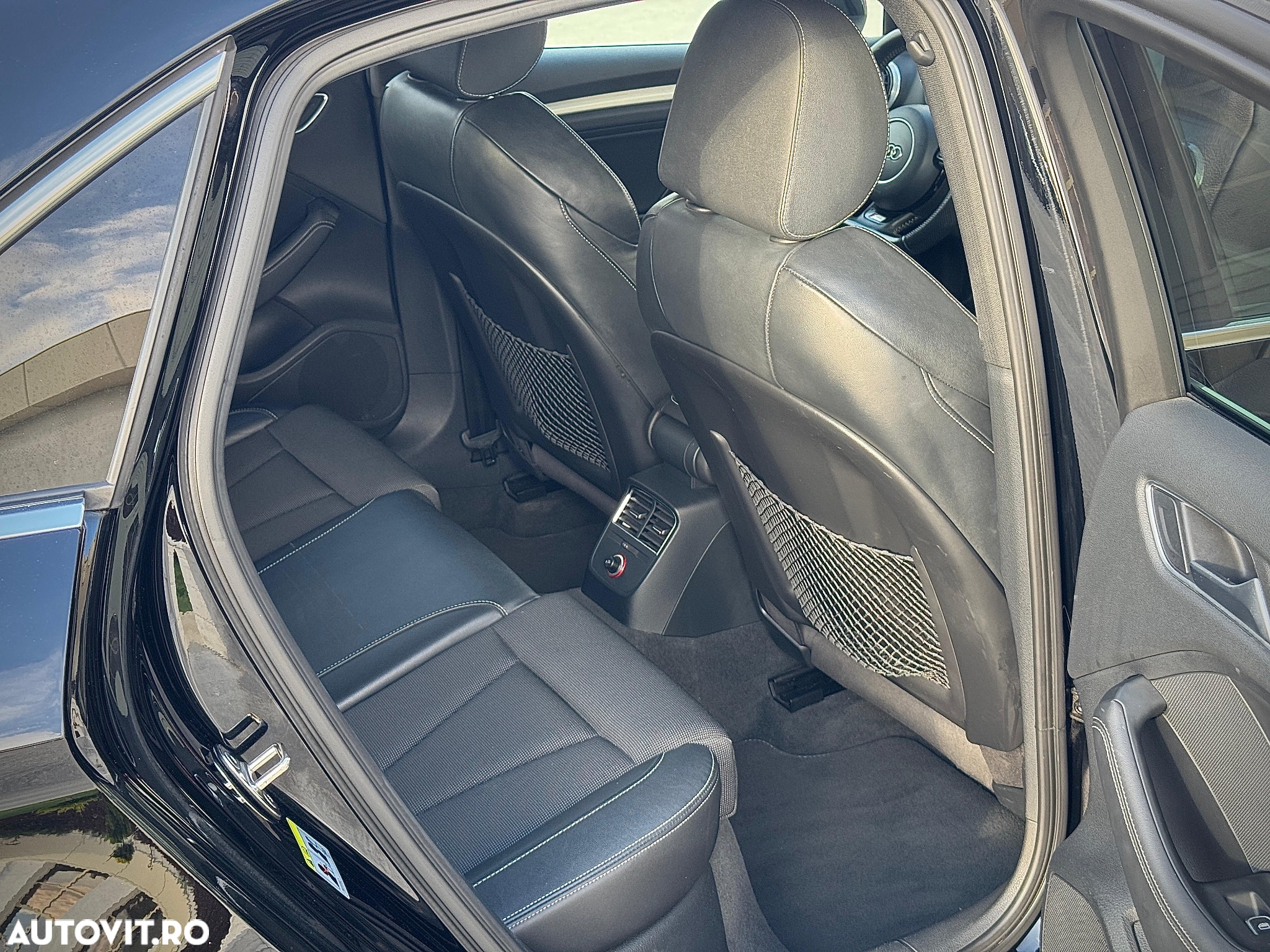 Audi A3 1.6 TDI clean Stronic Ambiente - 29