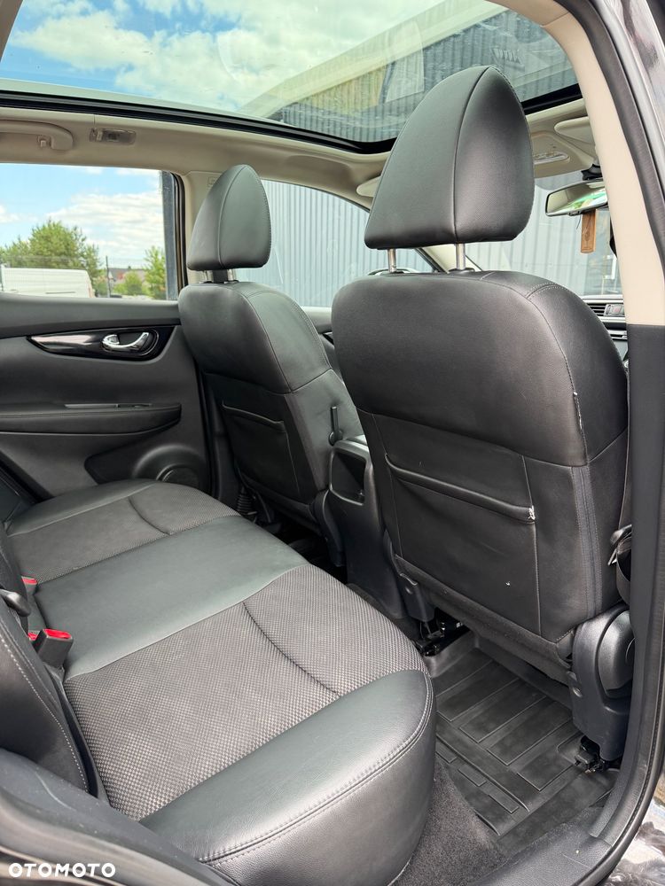 Nissan Qashqai 1.2 DIG-T Tekna Xtronic - 35