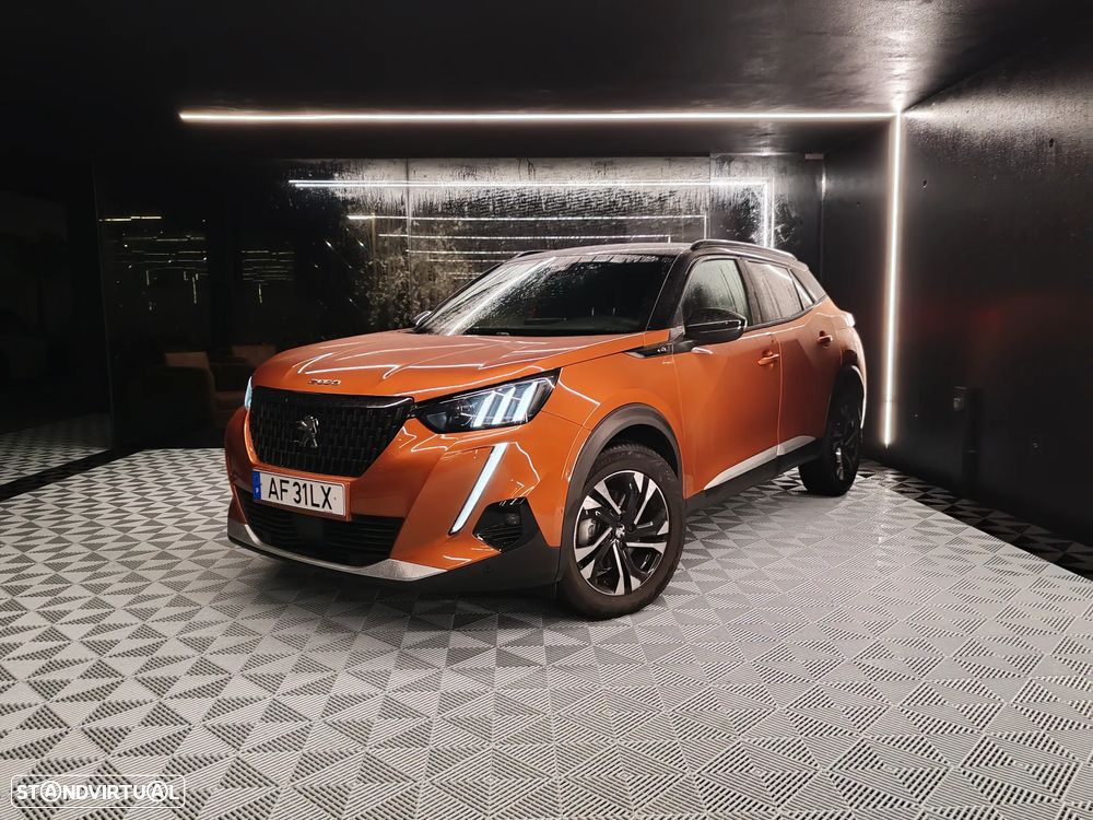 Peugeot 2008 1.5 BlueHDi GT EAT8 - 1