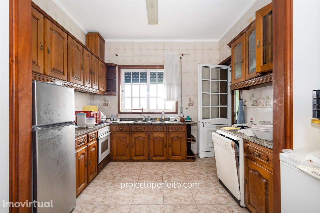 Moradia Isolada >=T10 Venda em Silvalde,Espinho - Grande imagem: 4/37