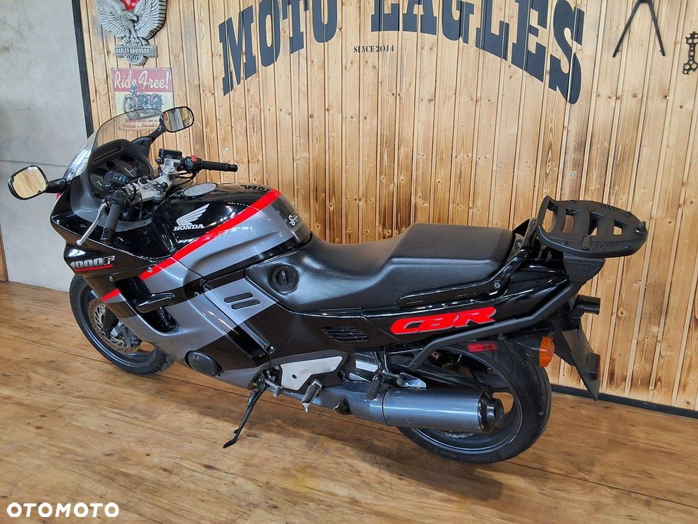 Honda CBR - 12
