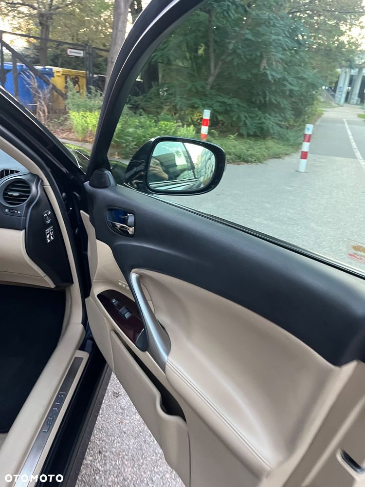 Lexus IS 250 F-Sport - 23