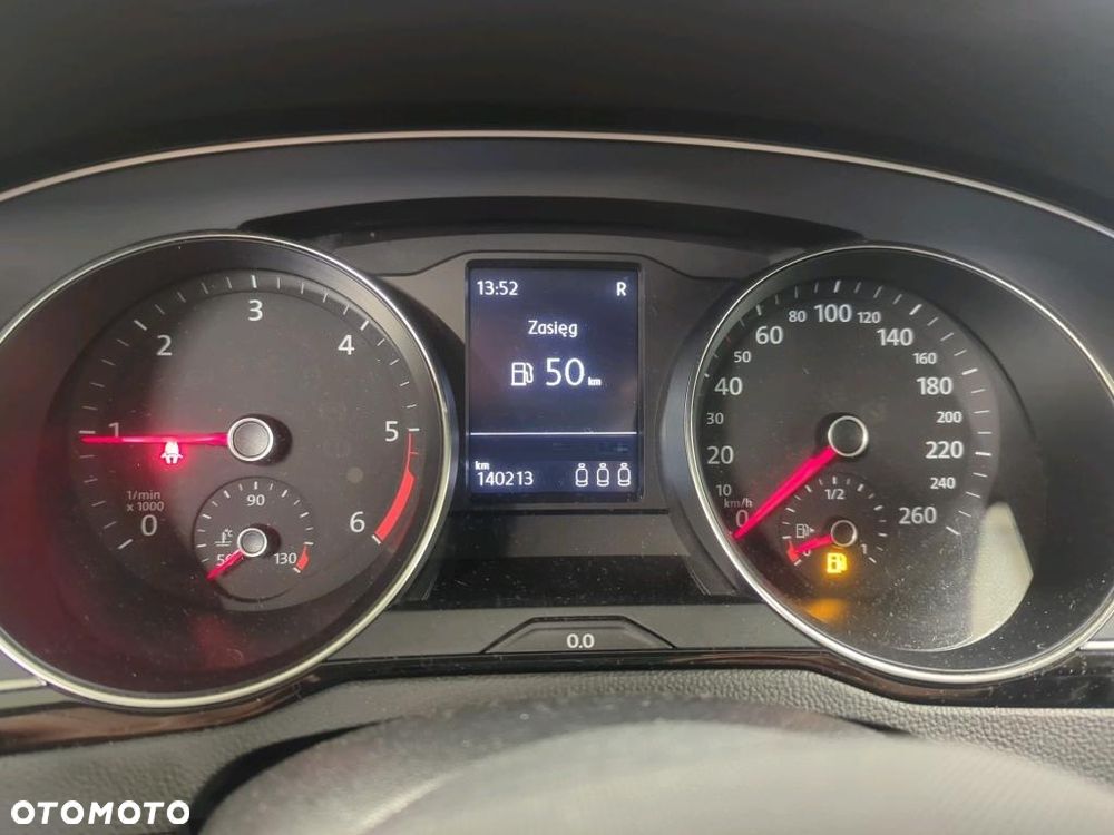 Volkswagen Passat Variant 2.0 TDI EVO Business DSG - 11