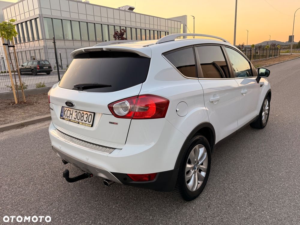 Ford Kuga 2.0 TDCi Titanium - 8