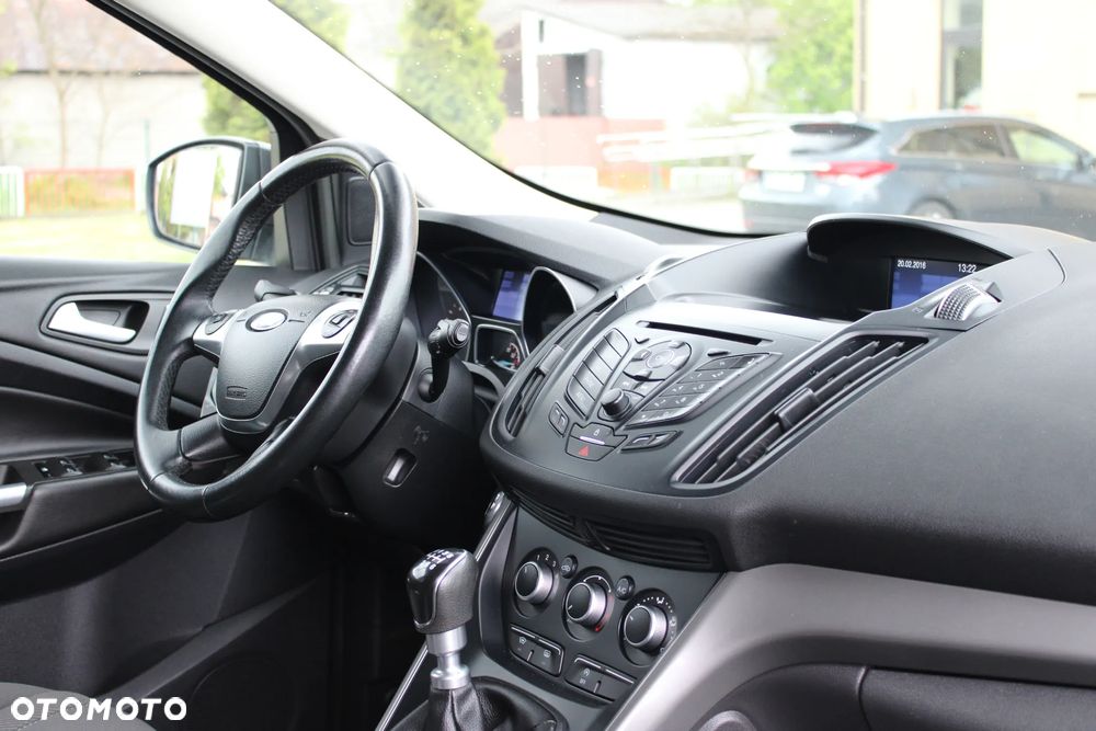 Ford Kuga 2.0 TDCi 4x4 Trend - 24