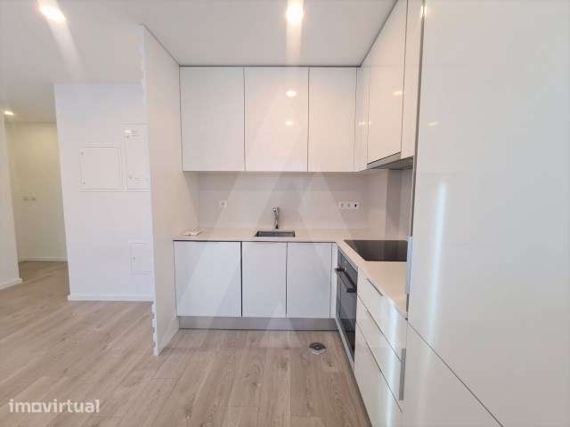 Apartamento T1 na Av. Dr. Lourenço Peixinho, Aveiro - Grande imagem: 4/20