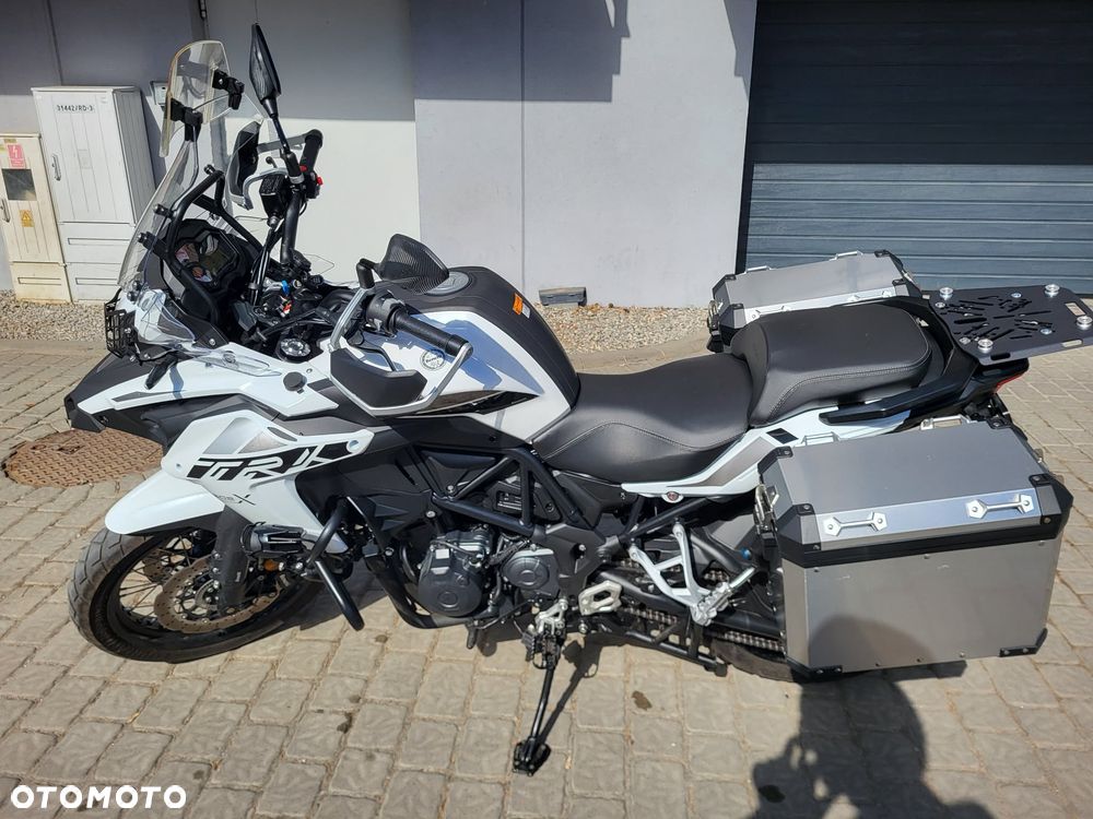 Benelli TRK 502X
