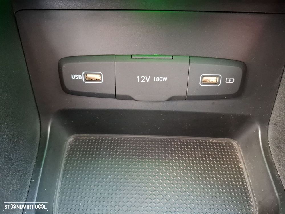 Hyundai Tucson 1.6 T-GDi Premium — fotografia 21