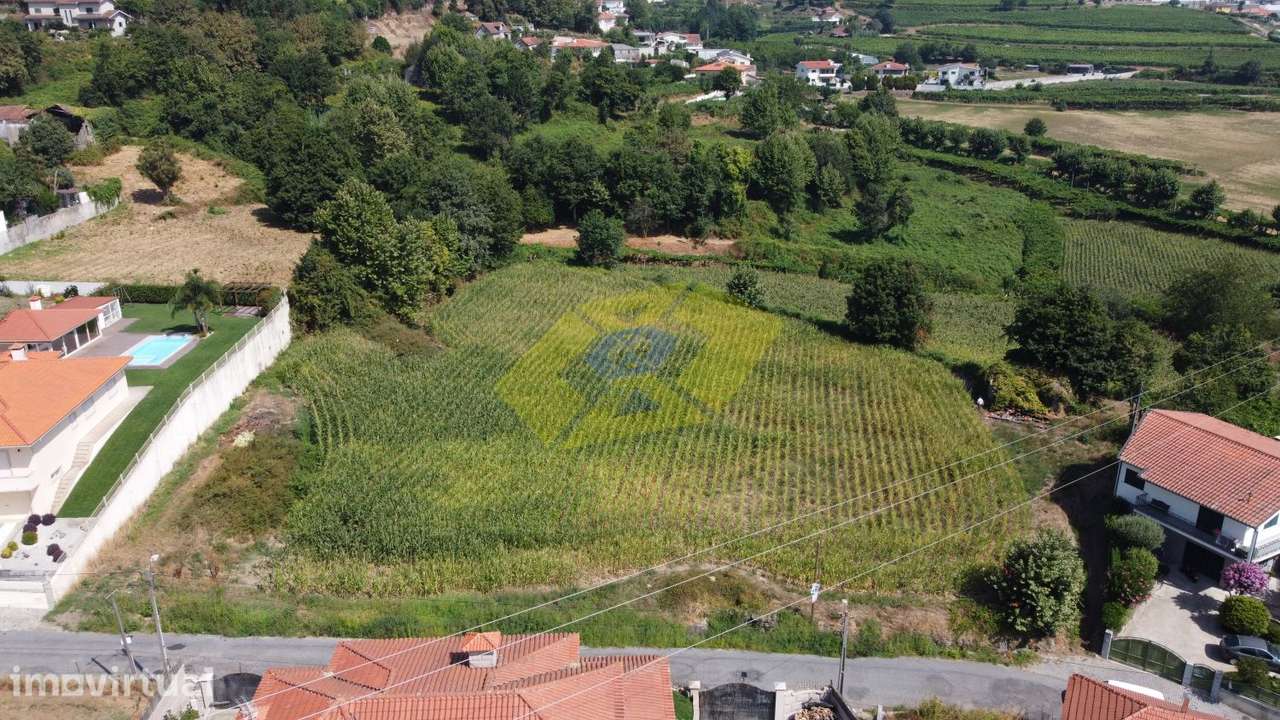 Lote de terreno com 1200m2 em Torrados - Felgueiras - Grande imagem: 2/5