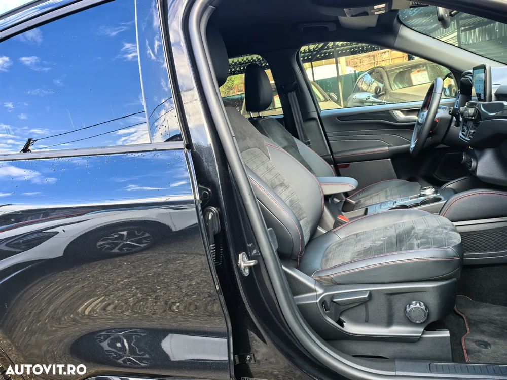 Ford Kuga 2.5 Duratec PHEV ST-LINE X - 15