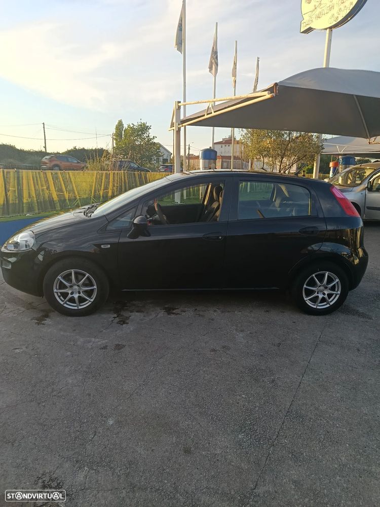 Fiat Grande Punto - 2