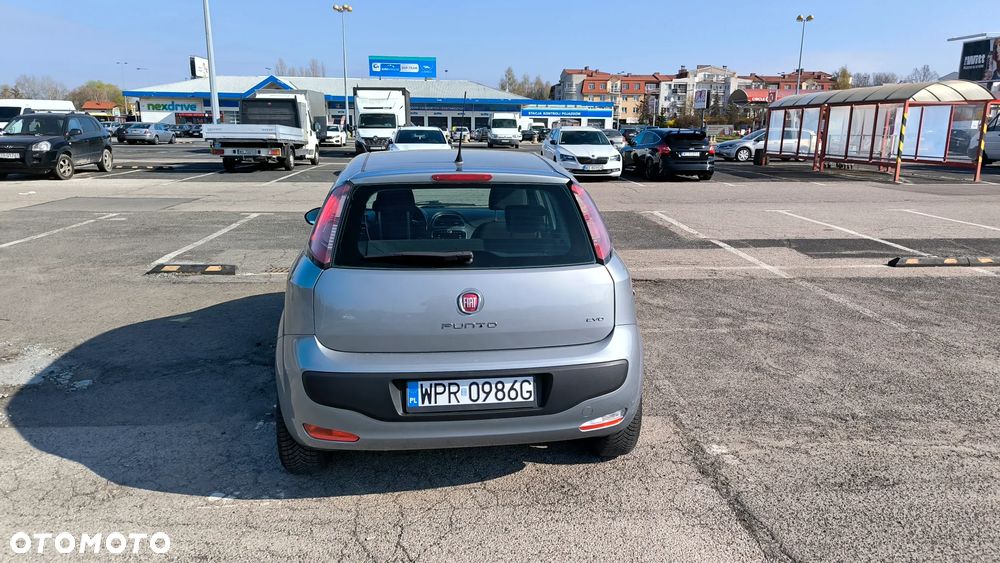 Fiat Punto Evo 1.4 16V Multiair Dynamic - 10