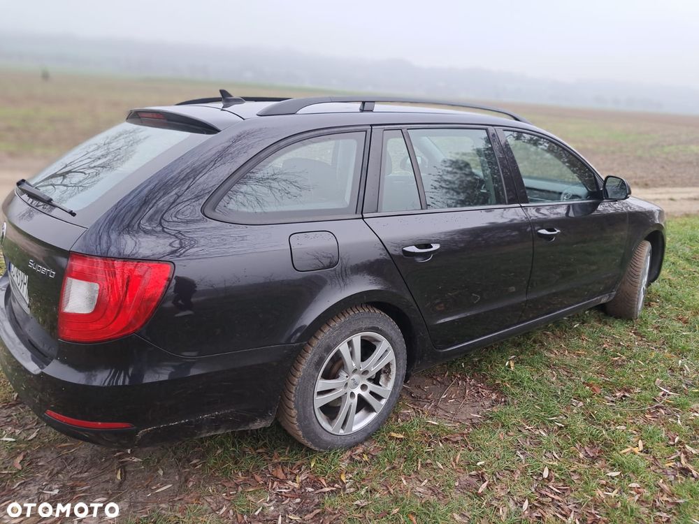 Skoda Superb 1.8 TSI Comfort - 11