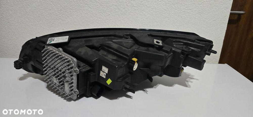 Lampa przód Jaguar E Pace - 2