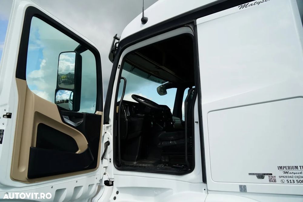 Mercedes-Benz ACTROS 2545 / CORTINĂ  8,8 m / DHOLLANDIA LIFT - 2.000 KG / PODEA REZISTENTĂ / PUNȚ DE DIRECȚIE / EURO 6 - 22