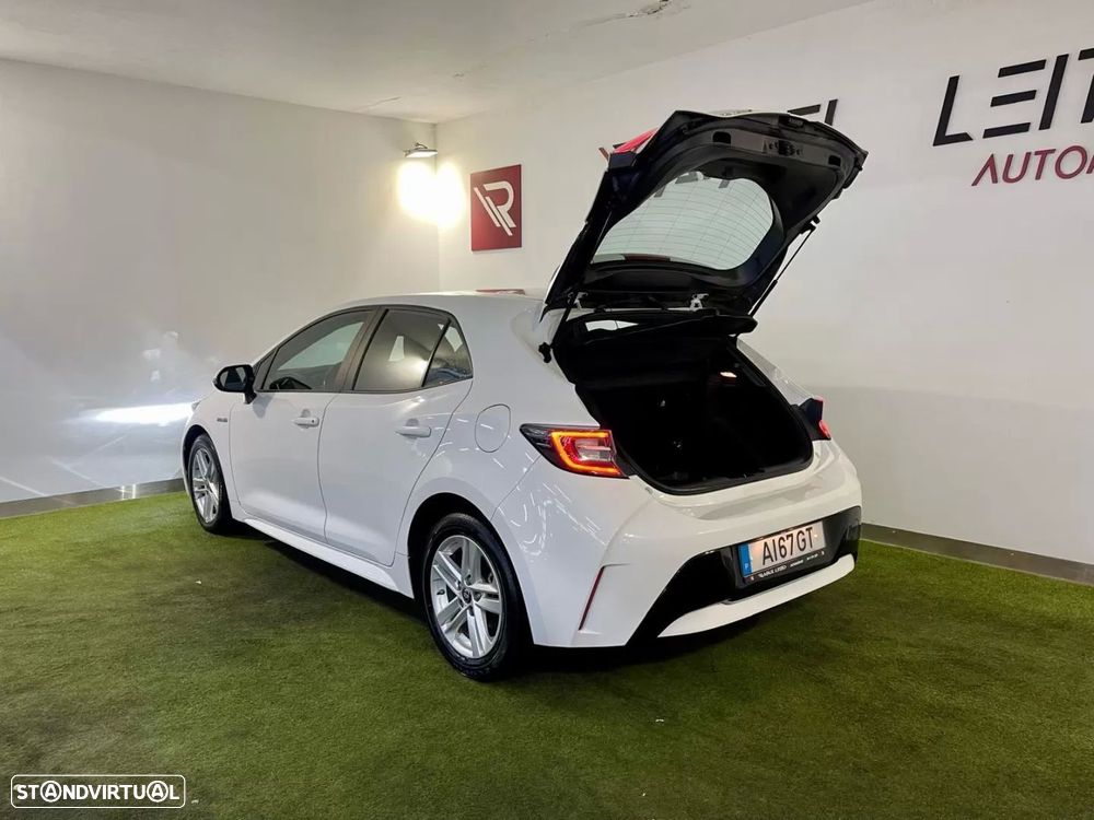Toyota Corolla SD 1.8 Hybrid Comfort — fotografia 31