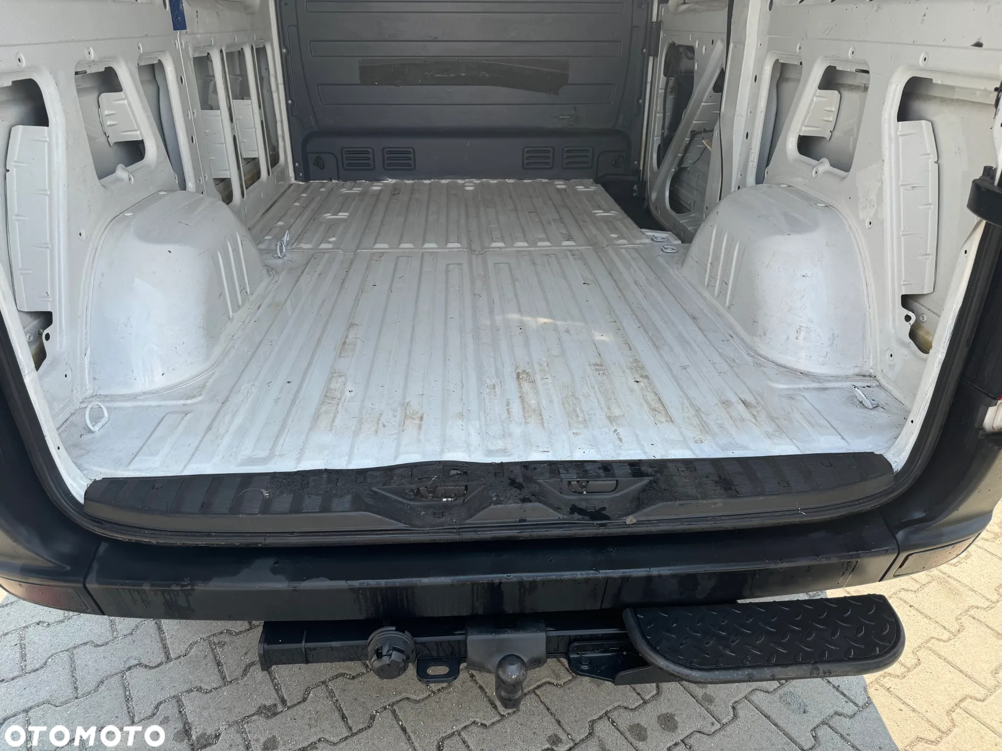 Volkswagen Crafter - 13